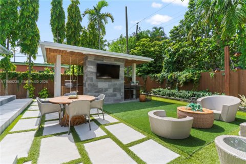 Купить виллу или дом в Майами, Флорида 3 спальни, 194.44м2, № 2028091 - фото 2