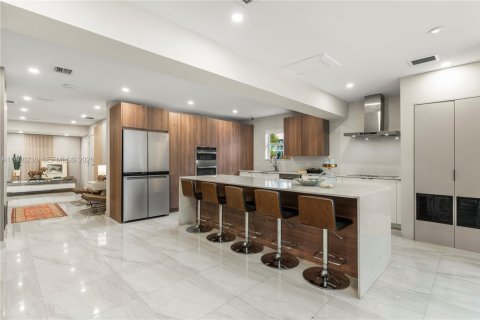 Купить виллу или дом в Майами, Флорида 3 спальни, 194.44м2, № 2028091 - фото 24