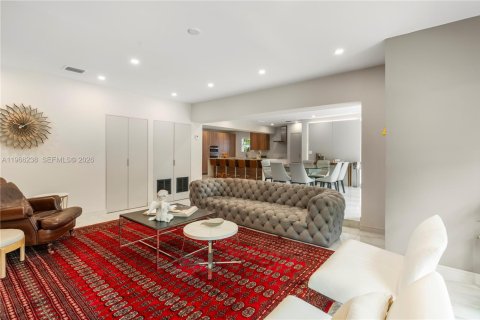 Купить виллу или дом в Майами, Флорида 3 спальни, 194.44м2, № 2028091 - фото 17