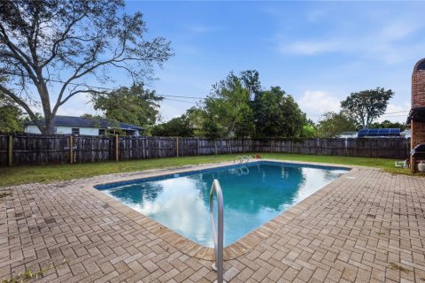 House in Deltona, Florida 3 bedrooms, 166.95 sq.m. № 2418792 - photo 25