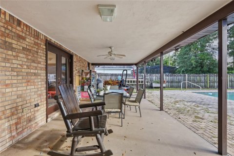 House in Deltona, Florida 3 bedrooms, 166.95 sq.m. № 2418792 - photo 23