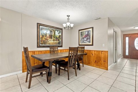 House in Deltona, Florida 3 bedrooms, 166.95 sq.m. № 2418792 - photo 19