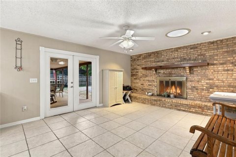 House in Deltona, Florida 3 bedrooms, 166.95 sq.m. № 2418792 - photo 5