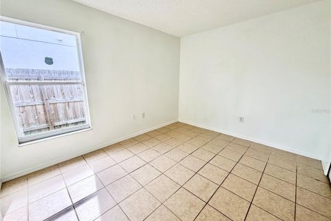 House in Kissimmee, Florida 3 bedrooms, 133.59 sq.m. № 1918978 - photo 8