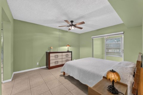 Condo in Margate, Florida, 1 bedroom  № 2242521 - photo 13