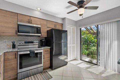 Casa en venta en Sarasota, Florida, 2 dormitorios, 110.37 m2 № 1744343 - foto 9