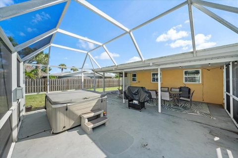 House in Osprey, Florida 2 bedrooms, 114.18 sq.m. № 1893820 - photo 25