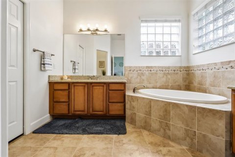 Villa ou maison à vendre à Lakeland, Floride: 4 chambres, 214.88 m2 № 2156406 - photo 27