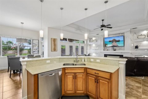 Villa ou maison à vendre à Lakeland, Floride: 4 chambres, 214.88 m2 № 2156406 - photo 18