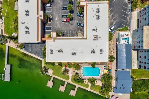 Immobilier commercial à vendre à Saint Petersburg, Floride: 74.14 m2 № 1903175 - photo 29