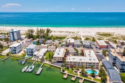Immobilier commercial à vendre à Saint Petersburg, Floride: 74.14 m2 № 1903175 - photo 27