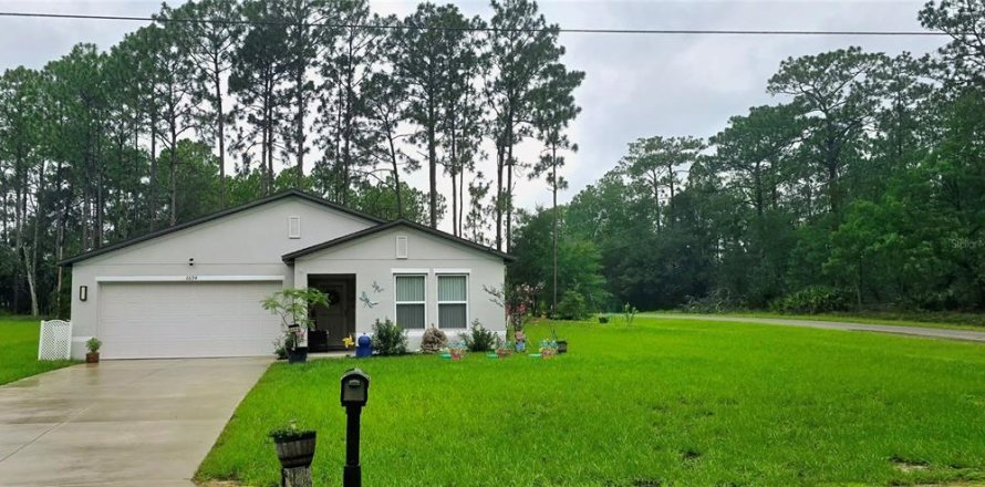 Villa ou maison à Citrus Springs, Floride 3 chambres, 139.07 m2 № 2280280