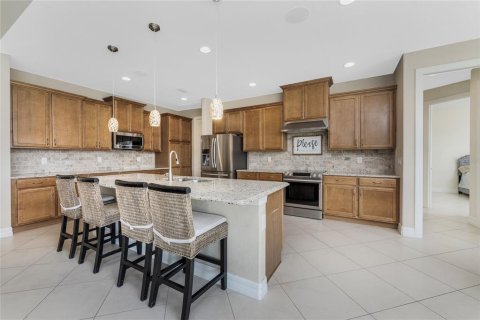 House in Port Charlotte, Florida 3 bedrooms, 193.89 sq.m. № 2103655 - photo 6