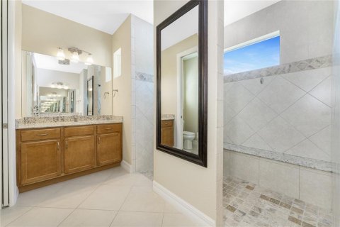House in Port Charlotte, Florida 3 bedrooms, 193.89 sq.m. № 2103655 - photo 29