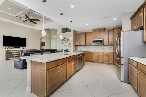 House in Port Charlotte, Florida 3 bedrooms, 193.89 sq.m. № 2103655 - photo 18