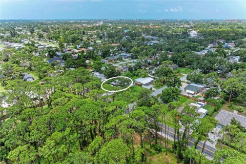 Casa en venta en Sarasota, Florida, 2 dormitorios, 48.31 m2 № 1783453 - foto 4