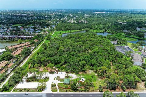 Casa en venta en Sarasota, Florida, 2 dormitorios, 48.31 m2 № 1783453 - foto 16