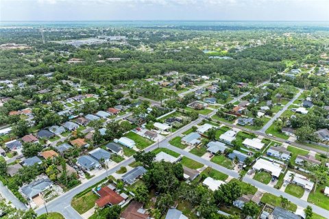 Casa en venta en Sarasota, Florida, 2 dormitorios, 48.31 m2 № 1783453 - foto 14