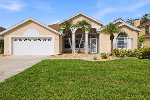 House in Ellenton, Florida 3 bedrooms, 204.94 sq.m. № 2354579