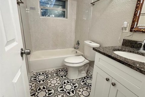 Villa ou maison à vendre à Orlando, Floride: 3 chambres, 87.33 m2 № 2094520 - photo 10