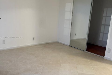 Copropriété à vendre à Pembroke Pines, Floride: 2 chambres, 71.53 m2 № 1881769 - photo 8