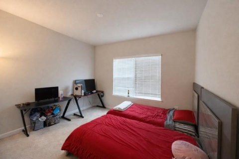 House in Vero Beach, Florida 3 bedrooms, 144.37 sq.m. № 2083724 - photo 17