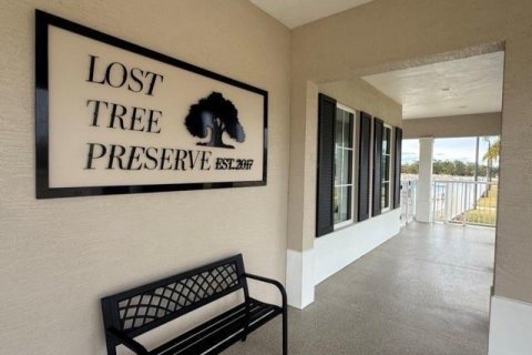 House in Vero Beach, Florida 3 bedrooms, 144.37 sq.m. № 2083724 - photo 25