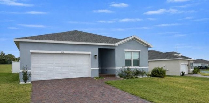 House in Vero Beach, Florida 3 bedrooms, 144.37 sq.m. № 2083724