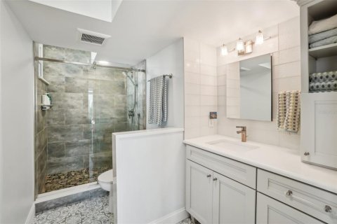 Condo in South Pasadena, Florida, 2 bedrooms  № 1568398 - photo 18