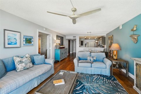 Condo in South Pasadena, Florida, 2 bedrooms  № 1568398 - photo 5