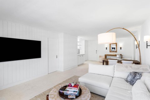 Condo in Highland Beach, Florida, 2 bedrooms  № 2181518 - photo 5
