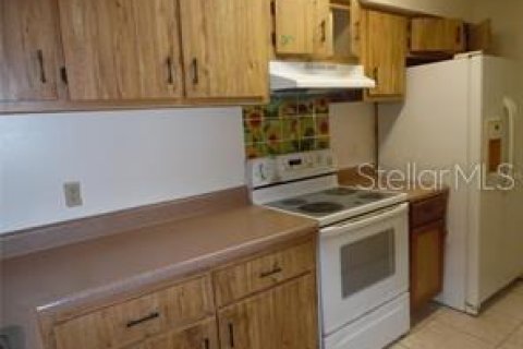 Condominio en alquiler en Orlando, Florida, 2 dormitorios, 79.06 m2 № 1915769 - foto 4