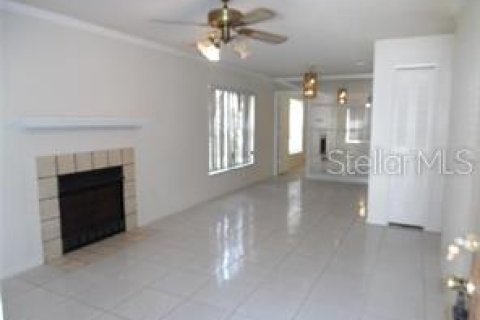 Condominio en alquiler en Orlando, Florida, 2 dormitorios, 79.06 m2 № 1915769 - foto 3