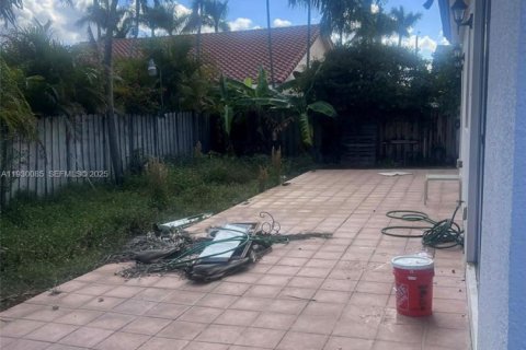 Купить виллу или дом в Майами, Флорида 3 спальни, 149.39м2, № 1989003 - фото 9