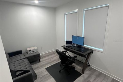 Adosado en venta en Tampa, Florida, 3 dormitorios, 117.06 m2 № 1644019 - foto 9