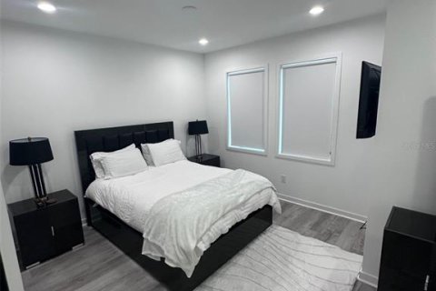Adosado en venta en Tampa, Florida, 3 dormitorios, 117.06 m2 № 1644019 - foto 19