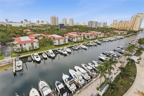 Купить кондоминиум в Авентура, Флорида 3 спальни, 126.53м2, № 2055639 - фото 26