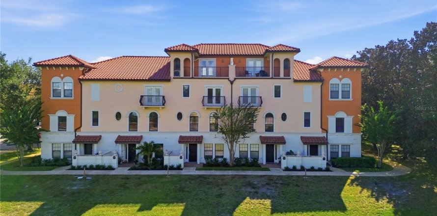 Touwnhouse à Lake Mary, Floride 4 chambres, 221.2 m2 № 2437198