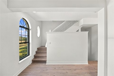 Touwnhouse à vendre à Lake Mary, Floride: 4 chambres, 221.2 m2 № 2437198 - photo 17