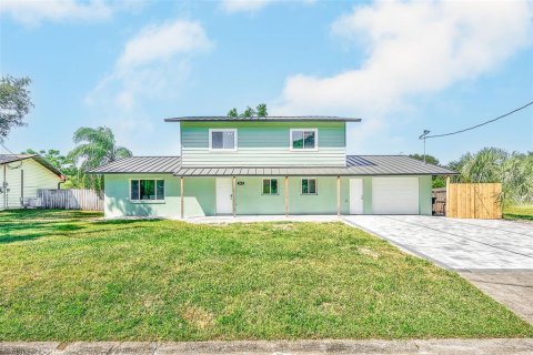 Villa ou maison à Largo, Floride 4 chambres, 164.99 m2 № 2433177