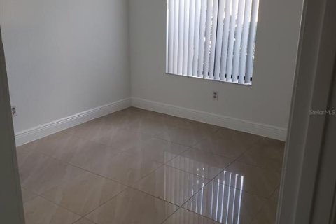 Casa en alquiler en Orlando, Florida, 3 dormitorios, 155.52 m2 № 1839979 - foto 21