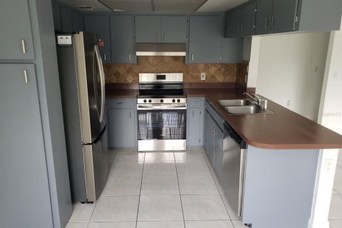 Casa en alquiler en Orlando, Florida, 3 dormitorios, 155.52 m2 № 1839979 - foto 8