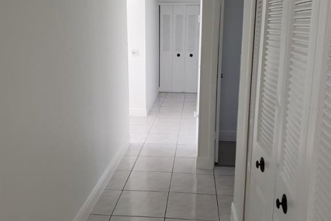 Casa en alquiler en Orlando, Florida, 3 dormitorios, 155.52 m2 № 1839979 - foto 19