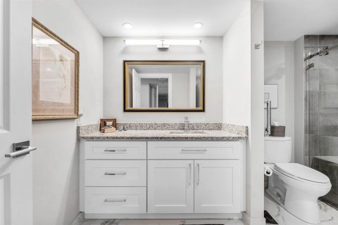 Condo in Boynton Beach, Florida, 3 bedrooms № 2399980 - photo 22