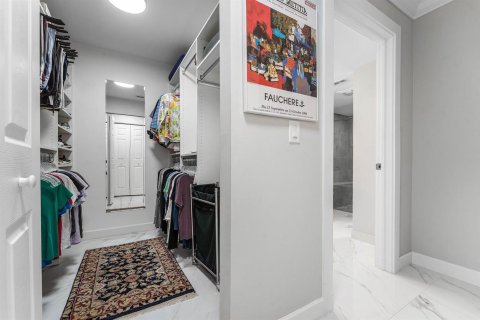 Condo in Boynton Beach, Florida, 3 bedrooms № 2399980 - photo 21