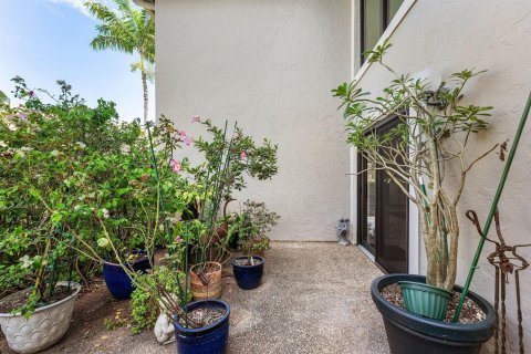 Condo in Boynton Beach, Florida, 3 bedrooms № 2399980 - photo 26