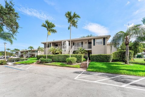 Condo in Boynton Beach, Florida, 3 bedrooms № 2399980 - photo 4