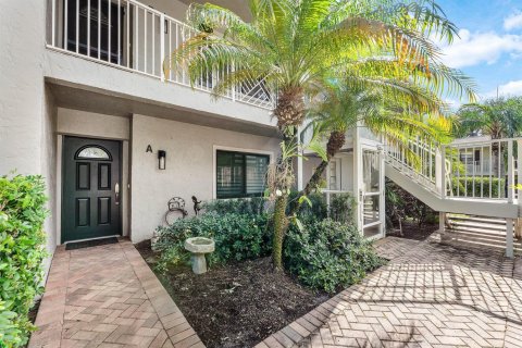 Condo in Boynton Beach, Florida, 3 bedrooms № 2399980 - photo 5