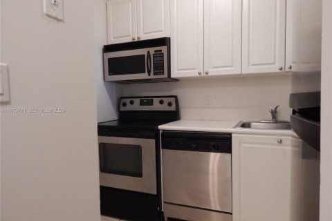 Copropriété à vendre à North Bay Village, Floride: 49.33 m2 № 2038350 - photo 9