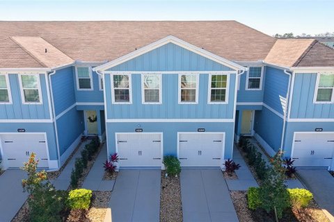 Townhouse in Bradenton, Florida 3 bedrooms, 132.94 sq.m. № 2155934 - photo 3